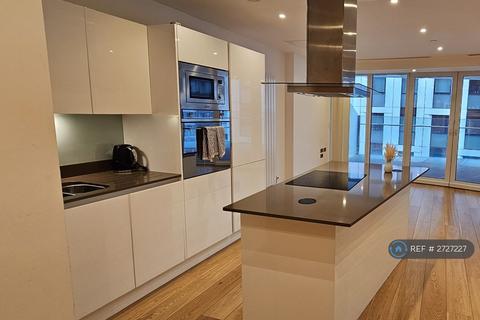 2 bedroom flat to rent, Arena Tower, London, E14