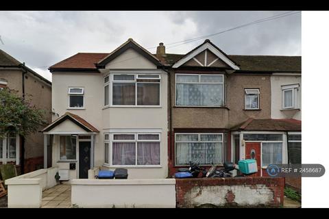undefined, Cavendish Road, London, N18