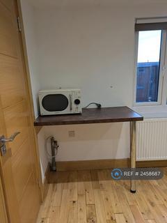 undefined, Cavendish Road, London, N18