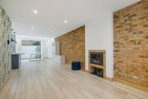 undefined, Colehill Lane, Fulham SW6