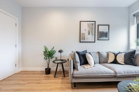 undefined, Clay, Salford Quays, M50