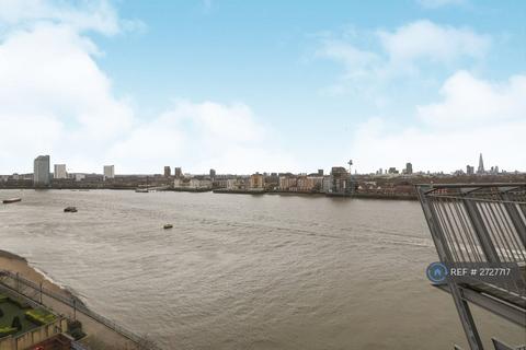 undefined, Naxos Building Seacon Wharf, London, E14