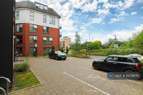 undefined, Green Side Views, Mitcham, CR4