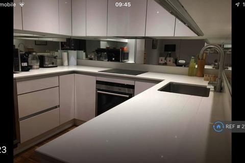 undefined, Bridge Place, London, SW1V