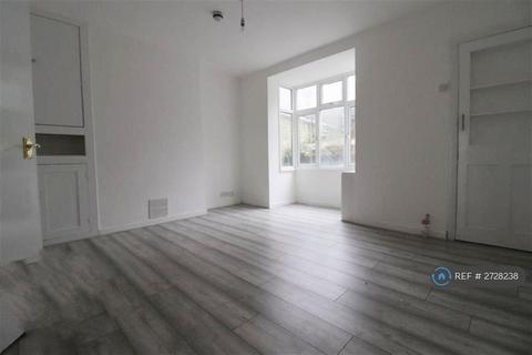 undefined, Gladstone Avenue, Luton, LU1