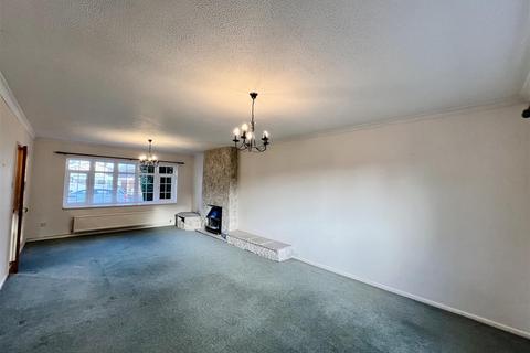 3 bedroom detached house for sale, Llwyn Y Bryn, Ammanford