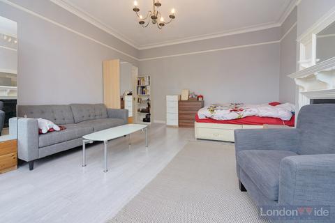 Studio to rent, Abbey Road, St Johns Wood, NW8