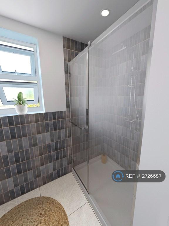 Large Shower In Each Room