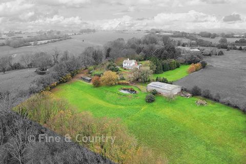 3 bedroom detached house for sale, Elvington Lane, Hawkinge, Folkestone, Kent