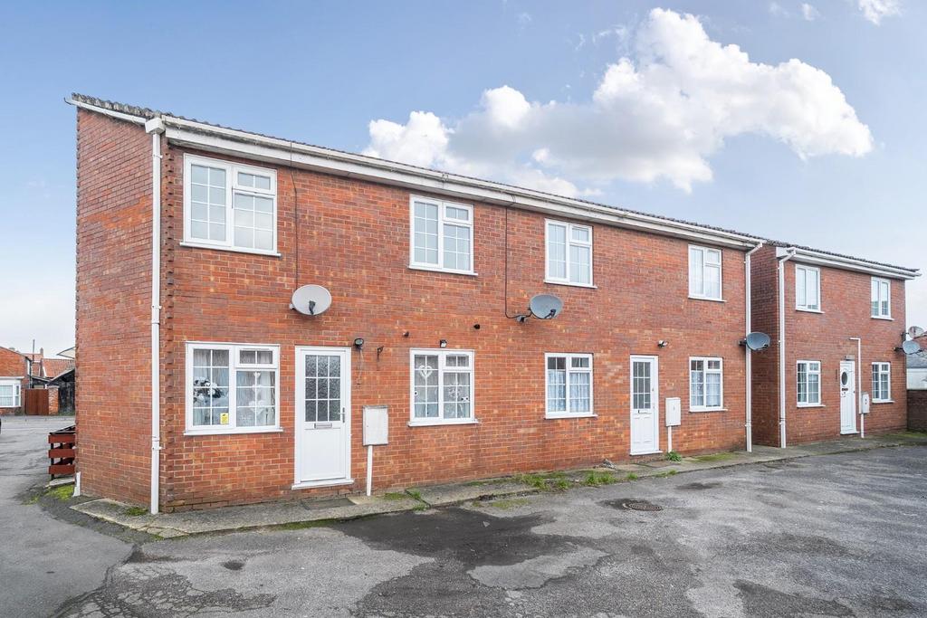 2nd view ENTRANCE FRONT.jpg