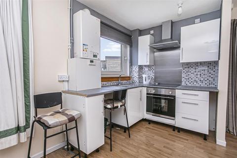 undefined, 8 Evershed Court, Dunfermline, KY11 8RU