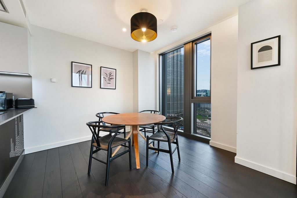 Apartment in London - View 4