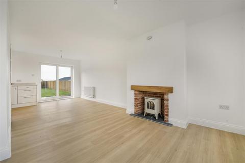 3 bedroom detached bungalow for sale, Graig-Y-Coed, Penclawdd, Swansea