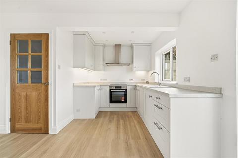 3 bedroom detached bungalow for sale, Graig-Y-Coed, Penclawdd, Swansea