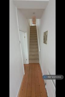 3 bedroom end of terrace house to rent, Worsley Road, Eccles, Manchester, M30