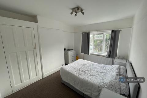 1 bedroom flat to rent, Meadowbank Road, London, NW9