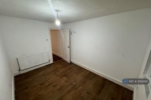 undefined, Edmonton, London, N9