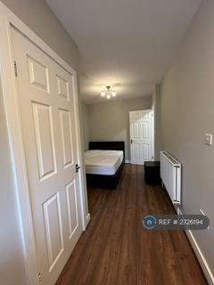 undefined, Summit Drive, Woodford Green, IG8