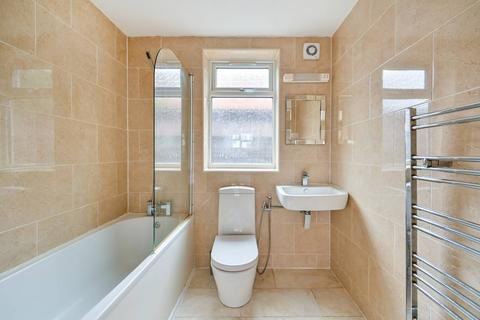 2 bedroom maisonette for sale, Upper Farm Road, West Molesey, KT8