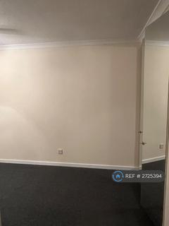 3 bedroom terraced house to rent, Horners Croft, Wolverton, Milton Keynes, MK12