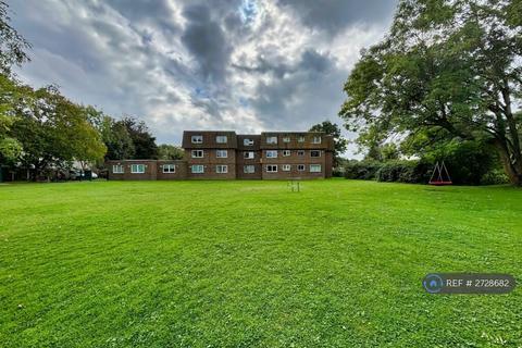 1 bedroom flat to rent, Bays Farm Court, West Drayton, UB7