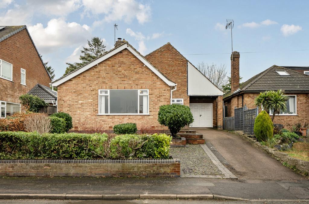 1386662-3-69400e6...