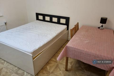 undefined, Beeches Crescent, Chelmsford, CM1