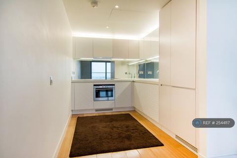 undefined, Pan Peninsula Square, London, E14