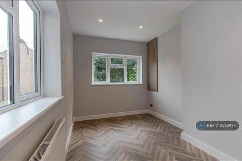 undefined, Bollo Lane, London, W4