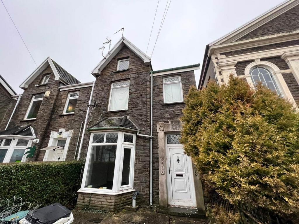 London Road, Neath,