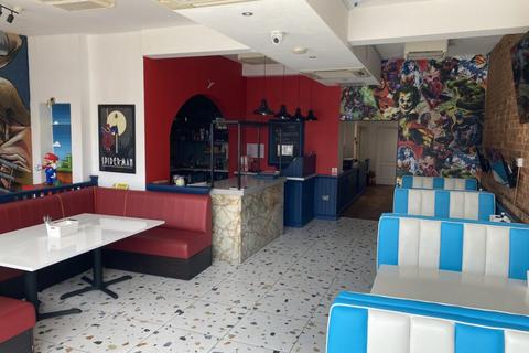 Property to rent, 43 Charminster Road, BH8 8UE