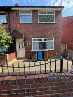 2 bedroom semi-detached house to rent, Kenyon Avenue, Oldham, OL8
