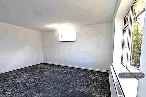 undefined, Long Drive, Ruislip, HA4