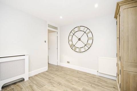 2 bedroom flat to rent, Saltram Crescent, Maida Hill, London, W9