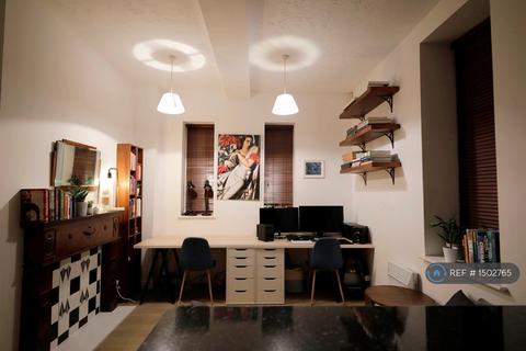undefined, Chiltern Court, London, SE14