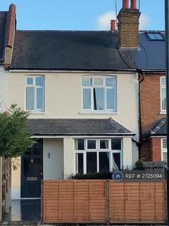 undefined, St. Margarets Road, Twickenham, TW1