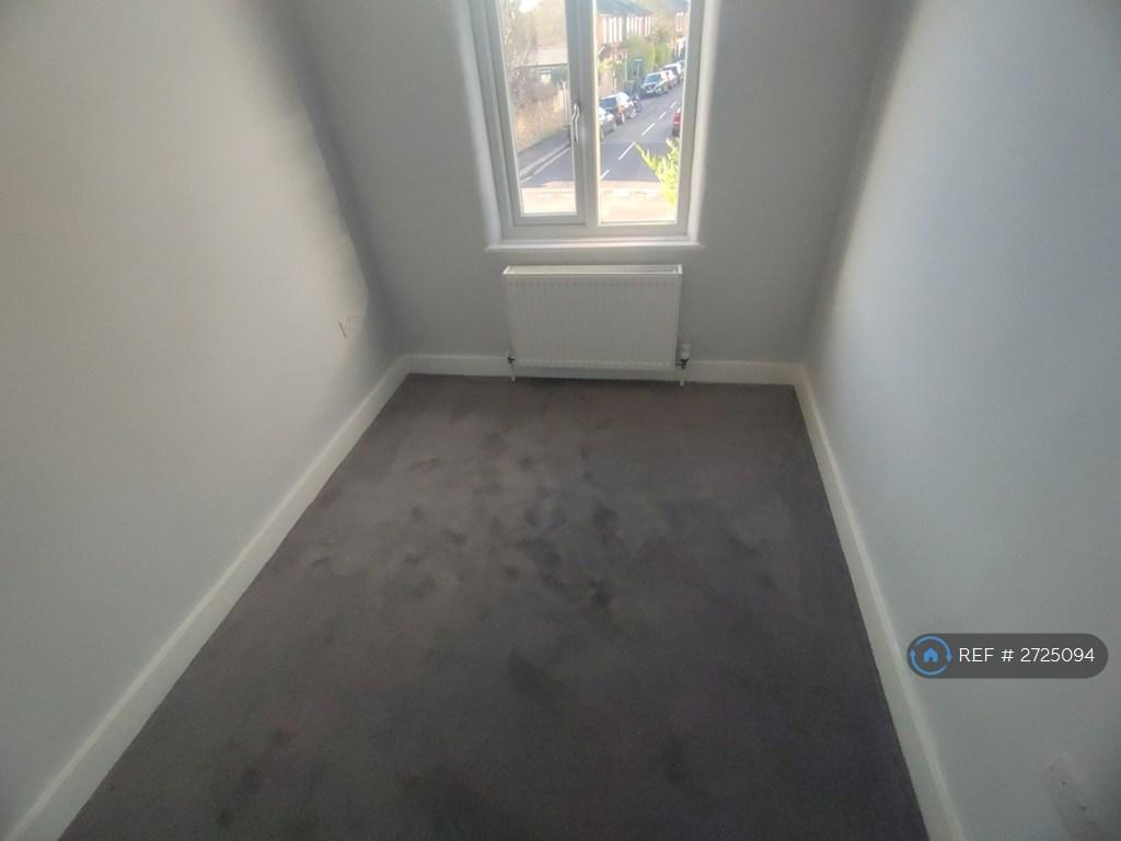 Single Bedroom / Office