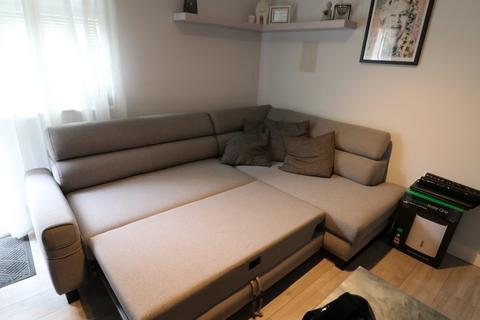 1 bedroom apartment to rent, Wennington Road, Rainham RM13