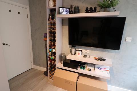 1 bedroom apartment to rent, Wennington Road, Rainham RM13