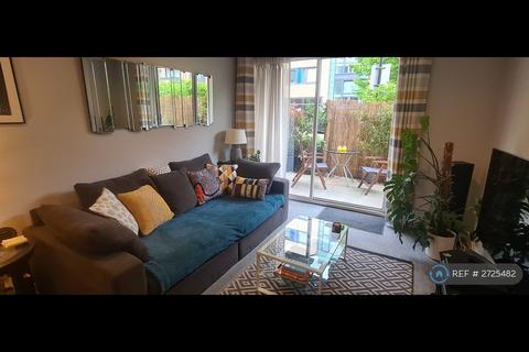 undefined, Gisbey House, Isleworth, TW7