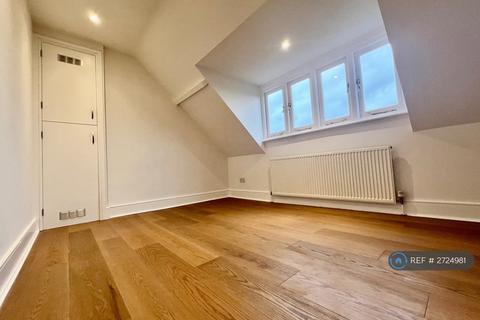 2 bedroom flat to rent, Crouch Hall Road, London, N8