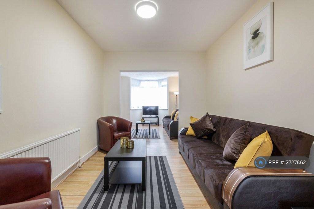 Livining Room 2