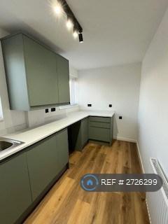 undefined, North Park Avenue, Leeds, LS8