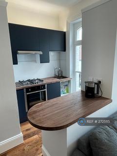 1 bedroom flat to rent, Barton Road, London, W14