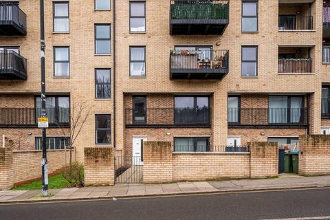 2 bedroom maisonette for sale, Woolwich New Road, Woolwich, London, SE18