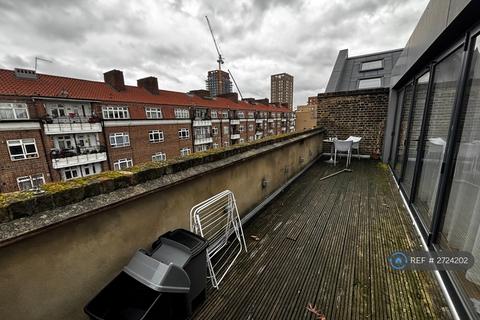 undefined, Queens Row, London, SE17