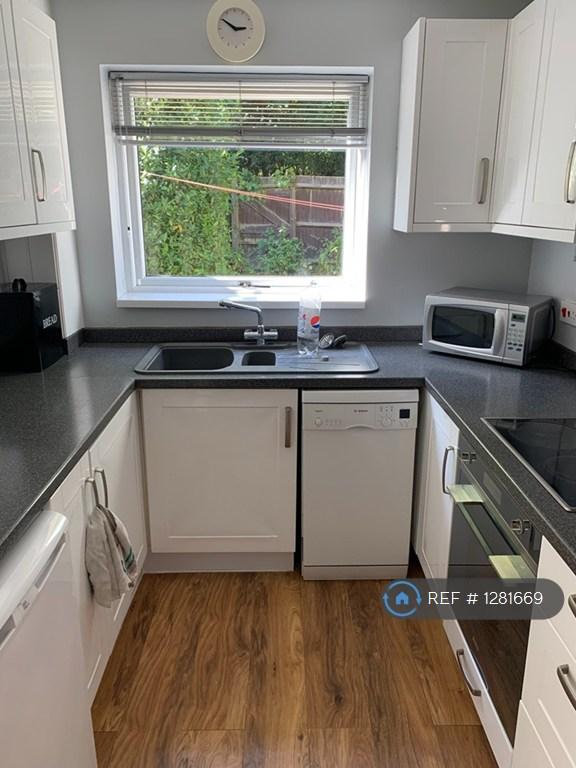 Kitchen 1