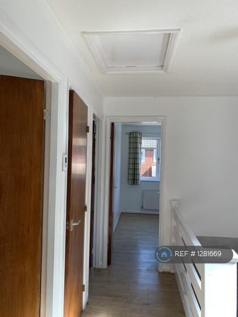 Upstairs Corridor