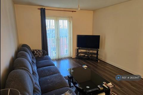 2 bedroom flat to rent, Rawsthorne Avenue, Manchester, M18
