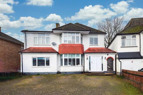4 bedroom detached house for sale, Kings Drive, Edgware